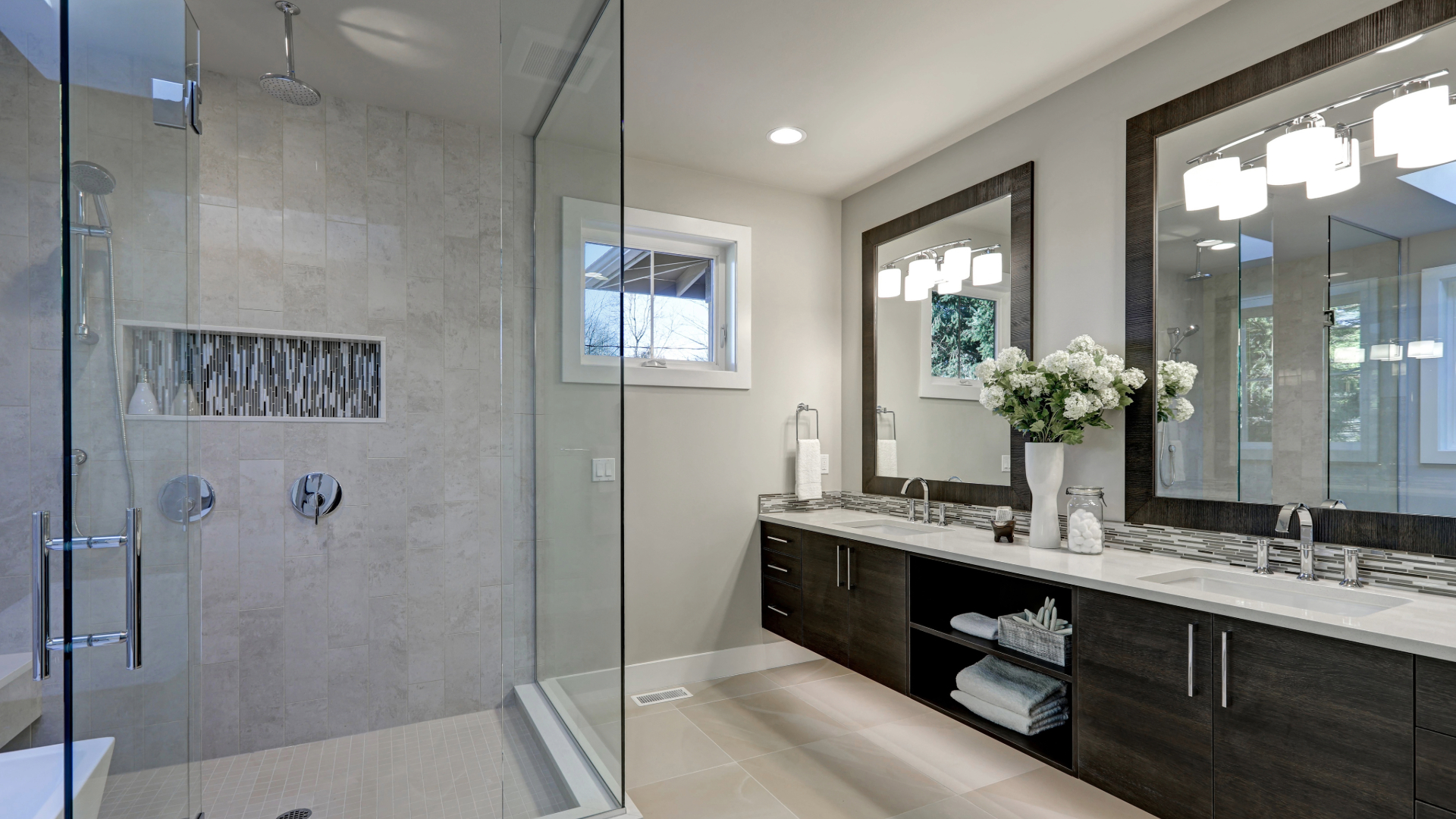 Bathroom Before Cleaning